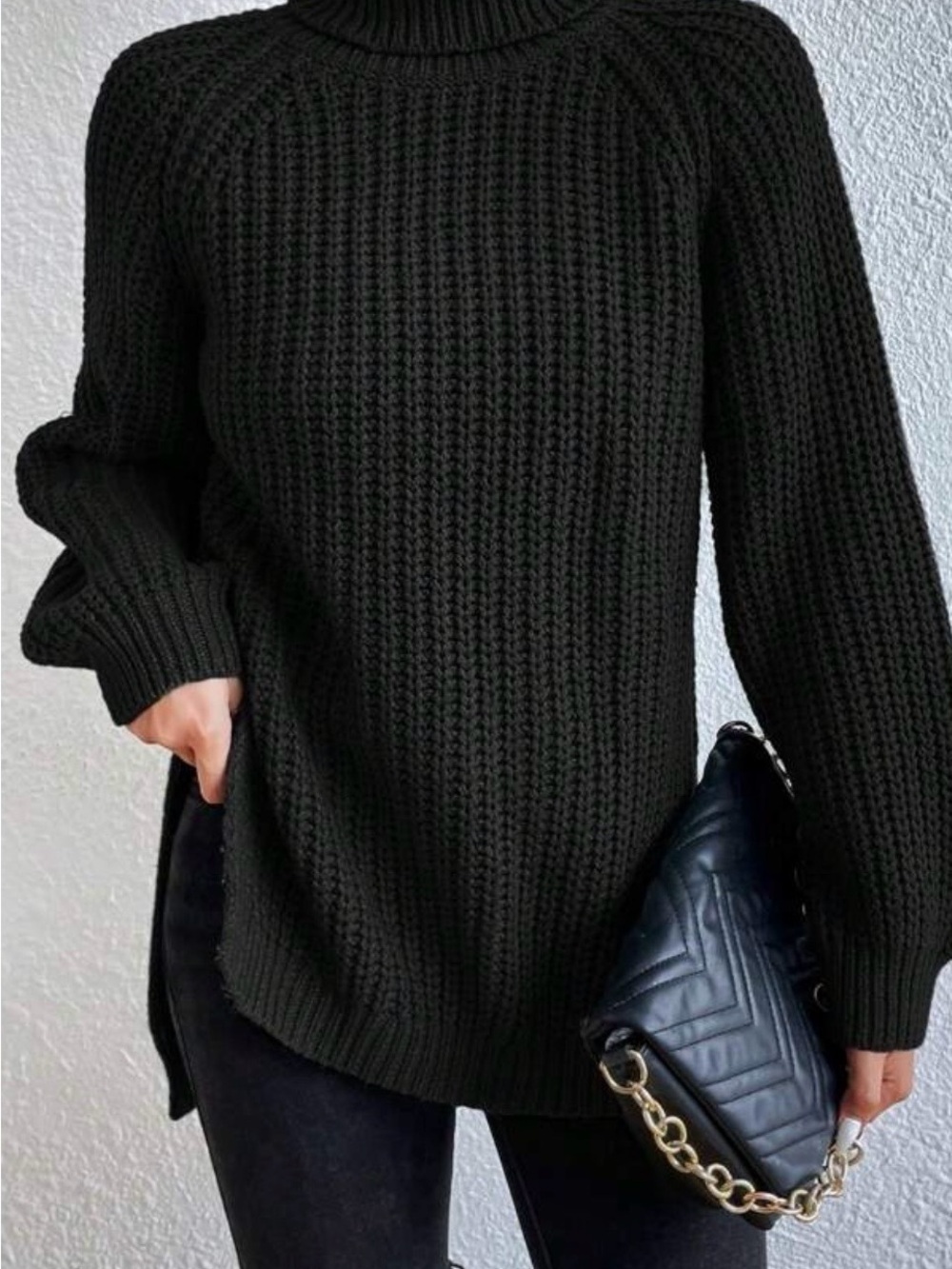Women's Black Chunky Turtleneck Sweater